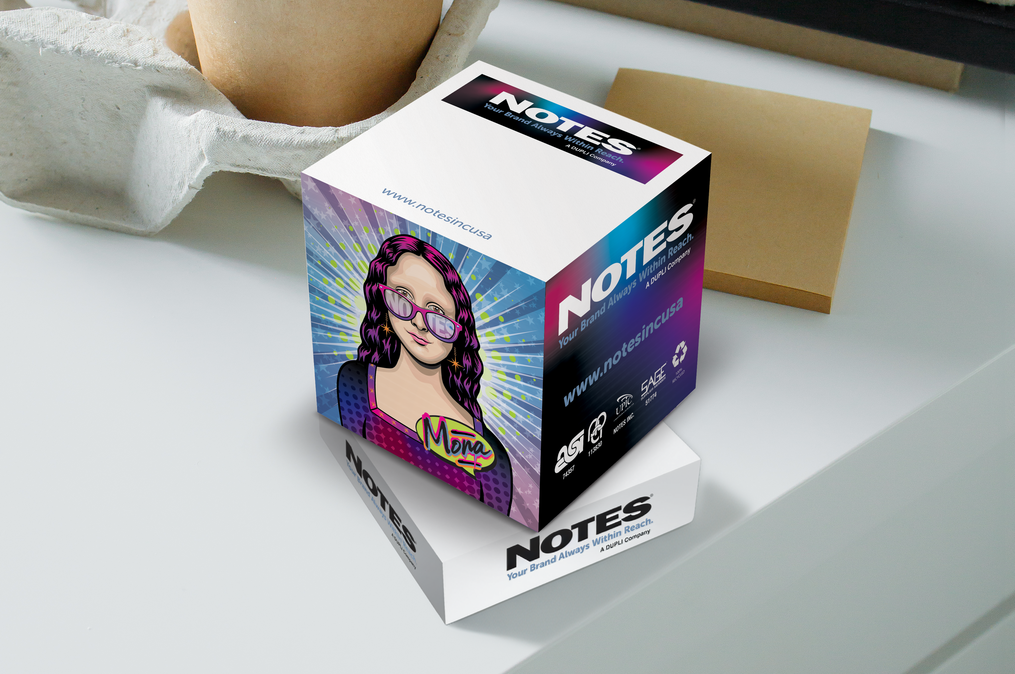 Note Cubes Lifestyle Photo